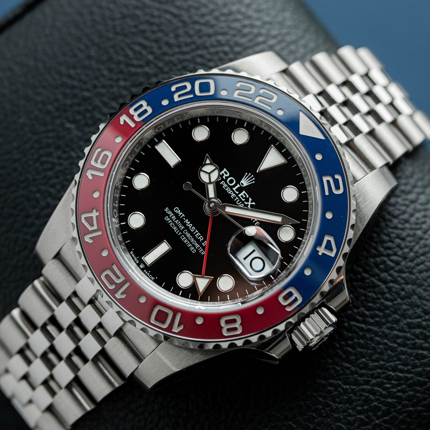 ROLEX GMT-MASTER II "PEPSI" MK1 REF: 126710BLRO (NOS)