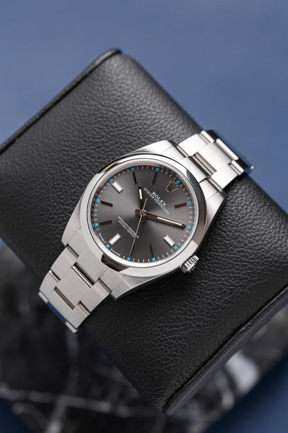 ROLEX OYSTER PERPETUAL 39 RHODIUM REF: 114300