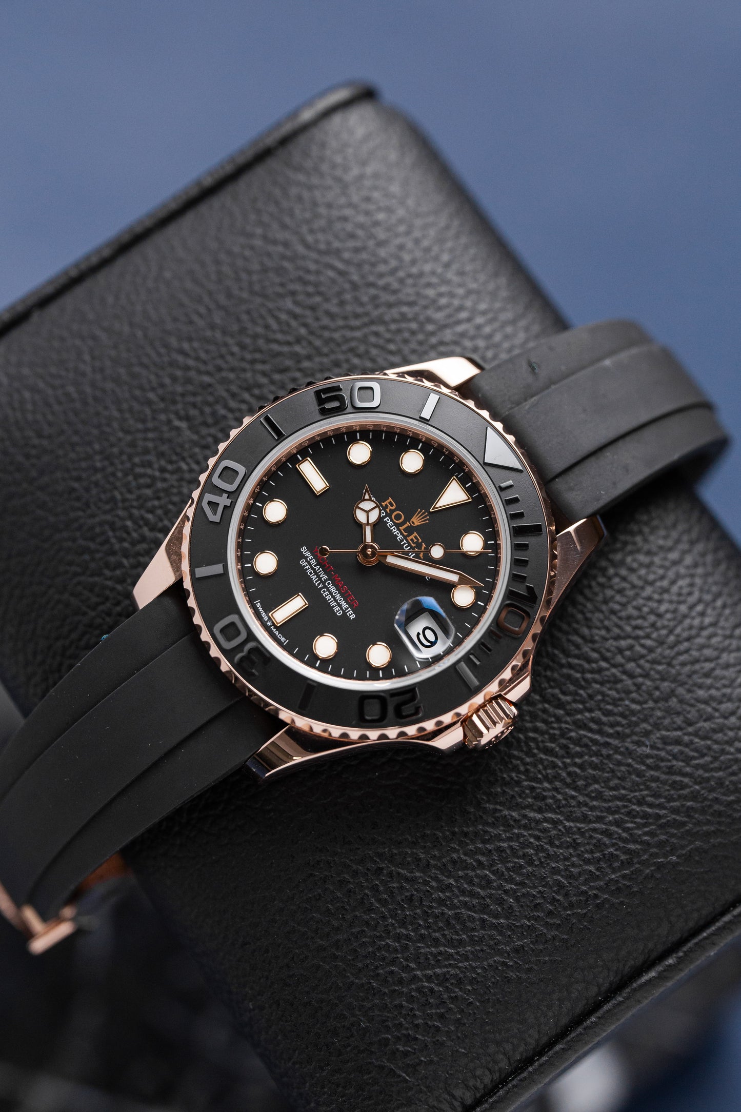 ROLEX YACHT-MASTER 37 OURO EVEROSE REF: 268655