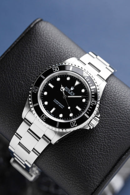 ROLEX SUBMARINER (NO DATE) REF: 14060M