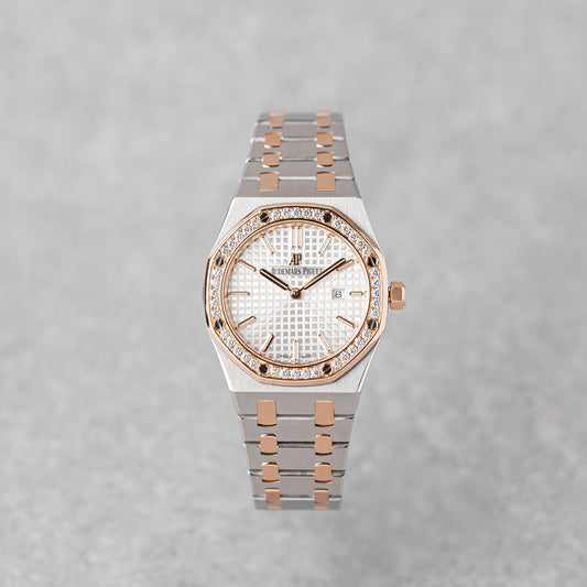 AUDEMARS PIGUET LADY ROYAL OAK 33MM REF: 67651SR