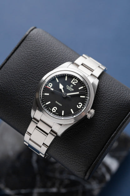 TUDOR RANGER REF: 79950