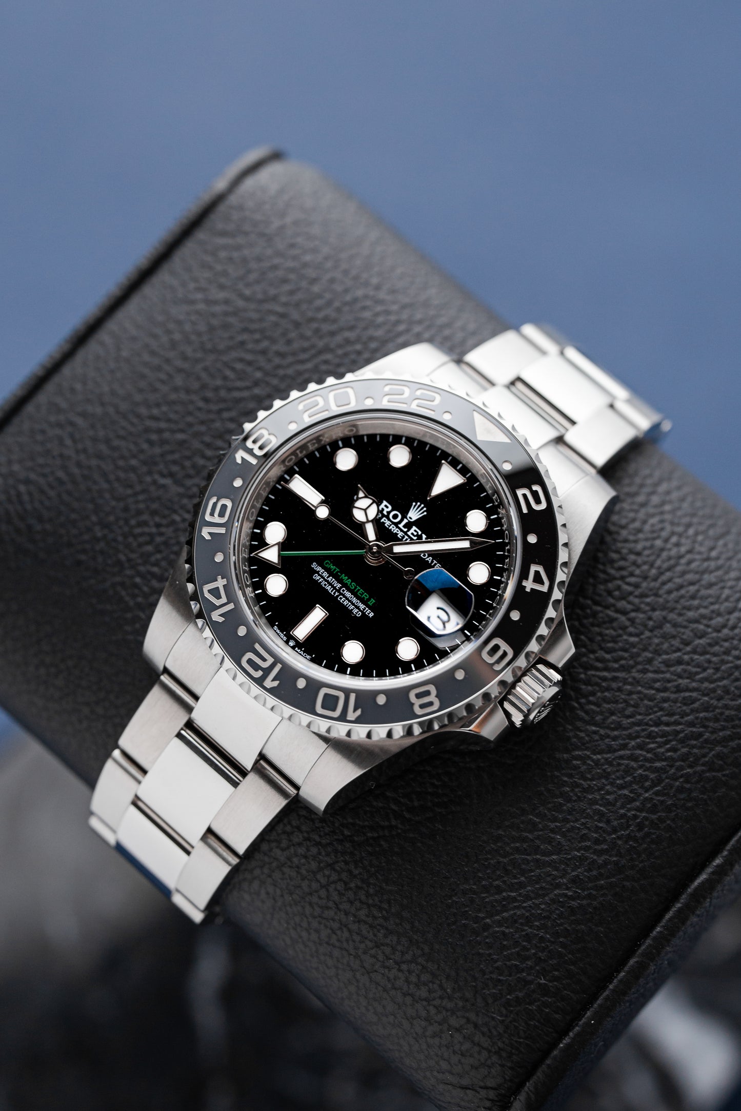 ROLEX GMT-MASTER II "BRUCE WAYNE" OYSTER REF: 126710GRNR