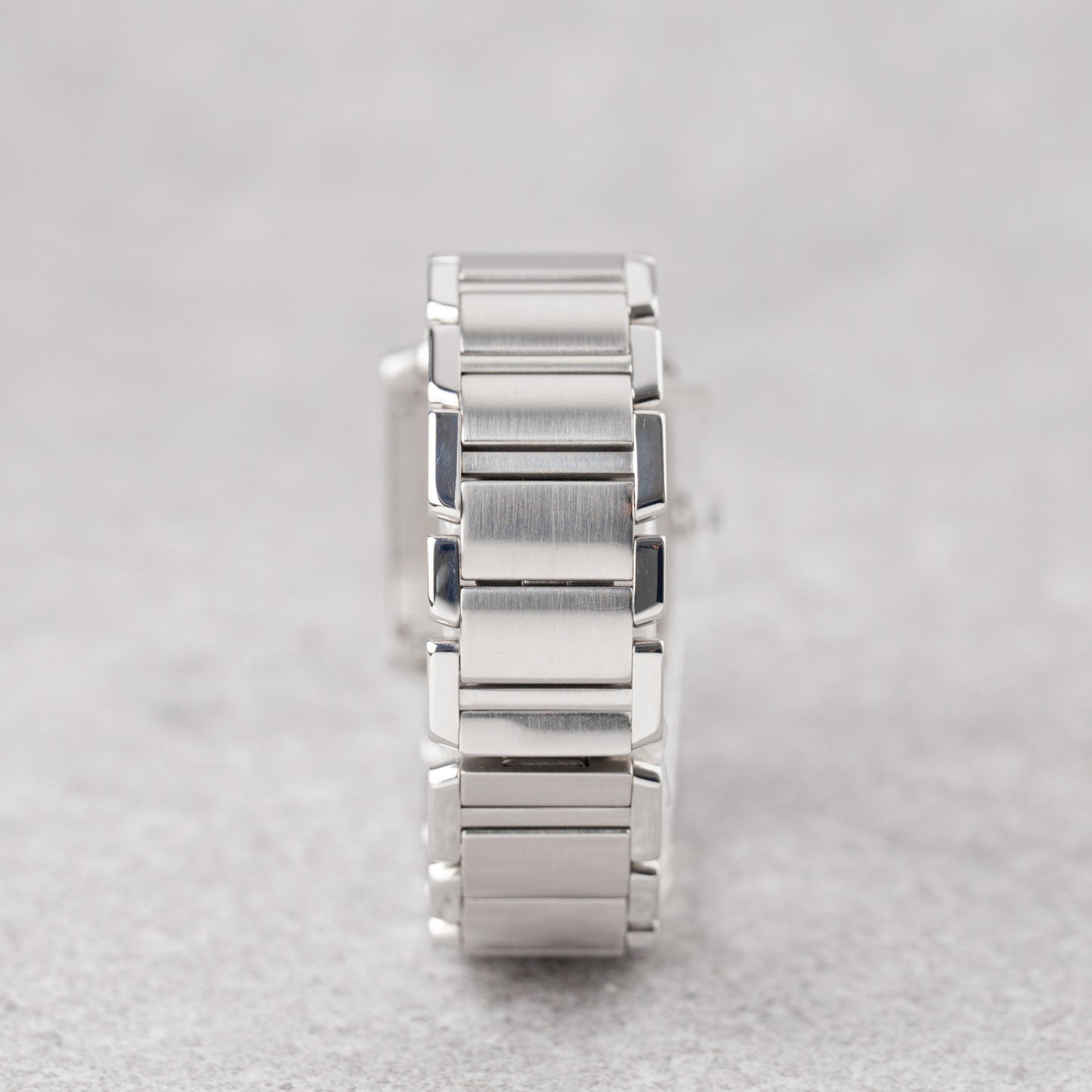 CARTIER TANK FRANÇAISE MEDIUM REF:2301