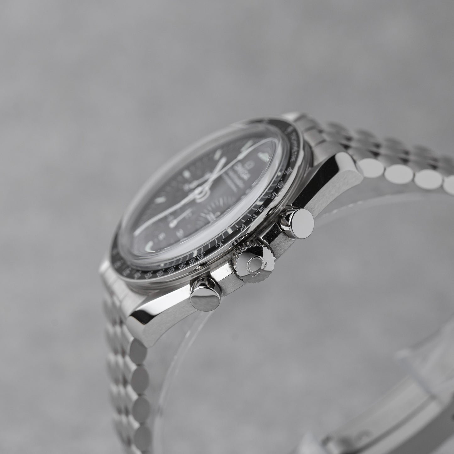 OMEGA SPEEDMASTER MOONWATCH REF: 310.30.42.50.01.001